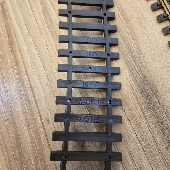 Vintage Train Tracks. Model Power & Tyco - Picture 6 of 9